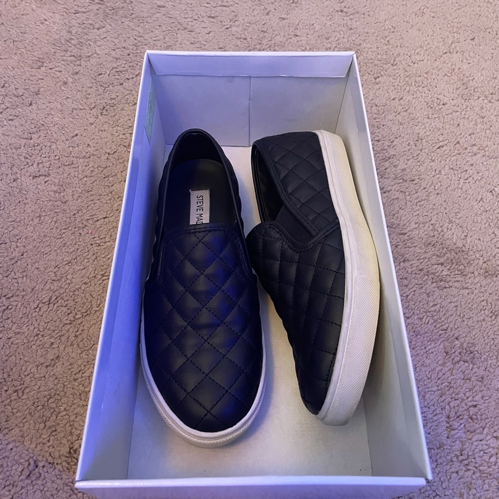 Black Steve Maddens